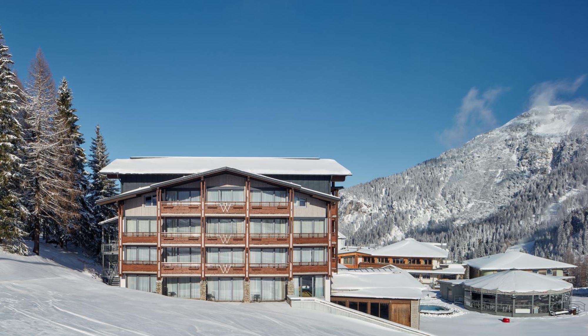 Hotel Wulfenia 4S - Adults Only Sonnenalpe Nassfeld Eksteriør bilde